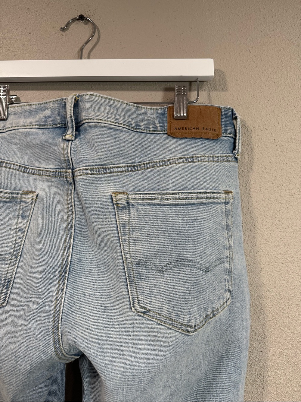American Eagle Slim 30x30 - Picture 3 of 6